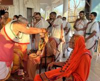 Welcoming H.H. Swamiji by the Trustees, Samvit Dham Jodhpur